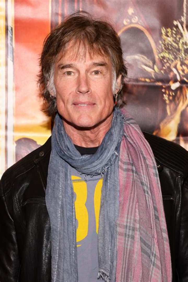 Ronn Moss - Bio, Facts, Family Life of Rock Singer