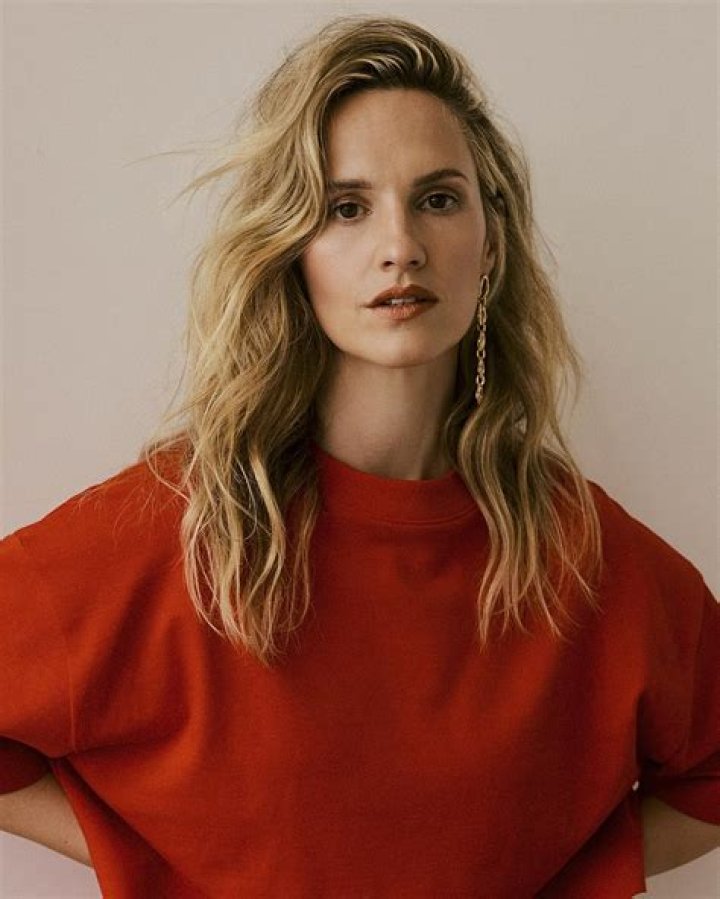 Ruth Bradley Biography - Facts, Childhood, Family Life & Achievements