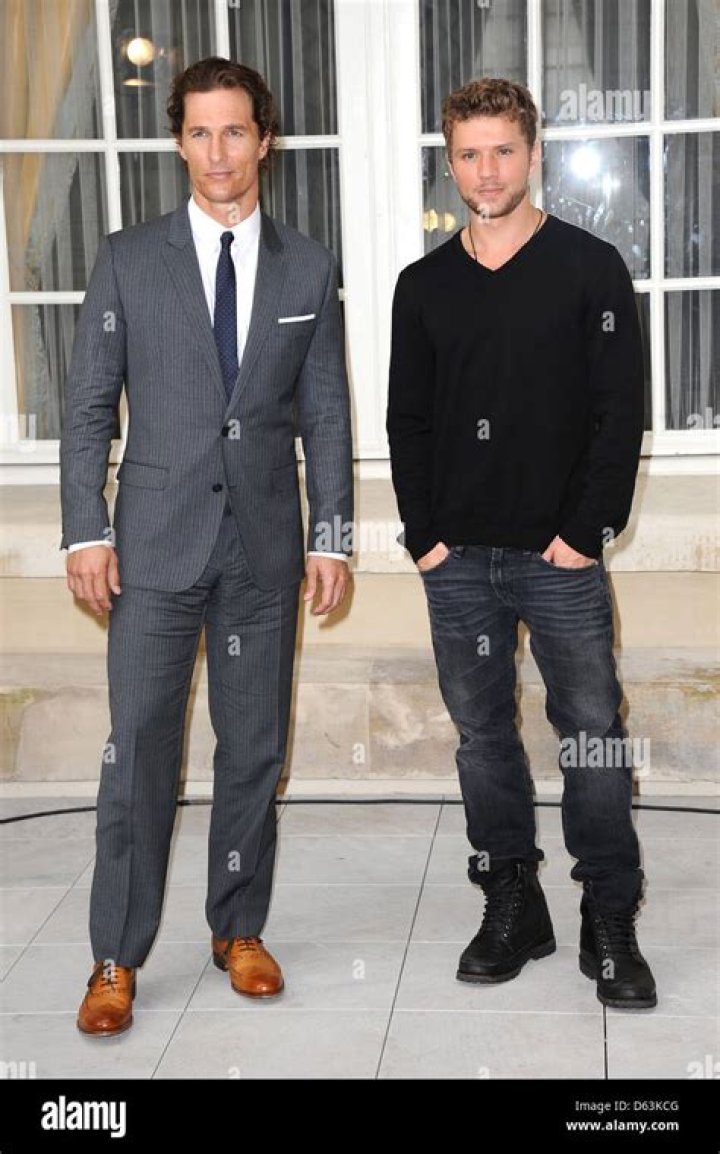 Ryan Phillippe Height Weight Body Measurements Shoe Size Facts Family