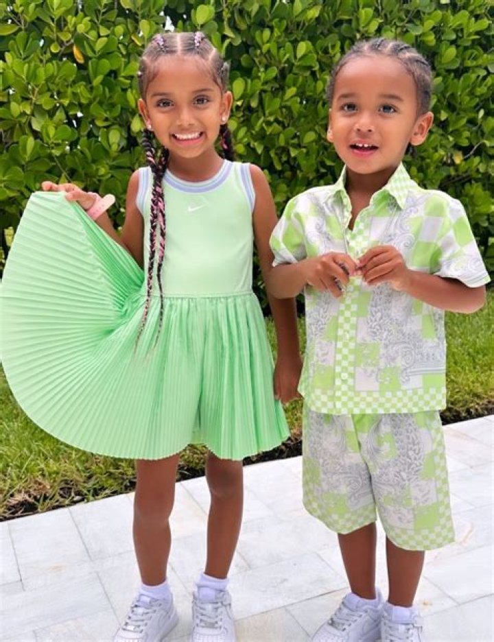 Safaree And Erica Mena Are Spreading Wedding Vibes With Their Outfits At The MTV VMAs 2019 – Erica Sparks Pregnancy Rumors