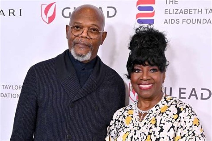 Samuel L. Jackson: Wife, net worth, tattoos, smoking & body facts