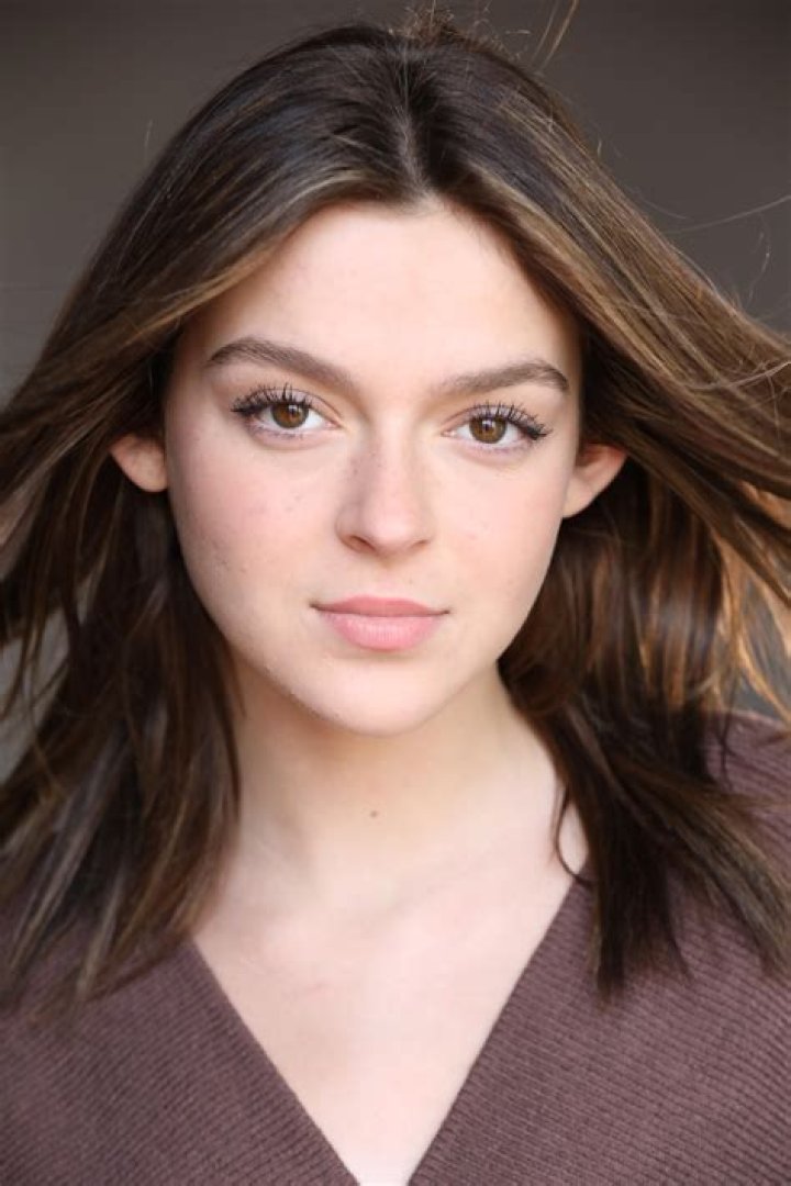 Sarah Dorothy Little Biography - Facts, Childhood, Family Life & Achievements