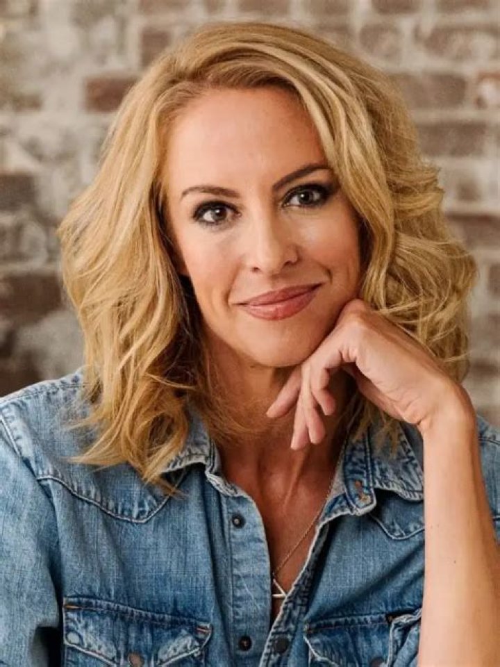 Sarah’s Day Height, Weight, Net Worth, Age, Birthday, Wikipedia, Who, Nationality, Biography