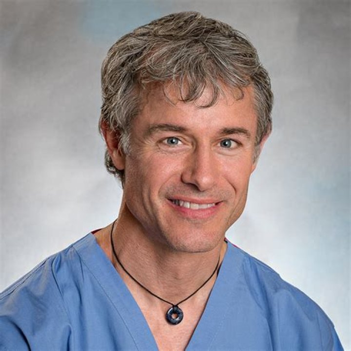 Dr. Seth McClennen, MD – South Weymouth, MA