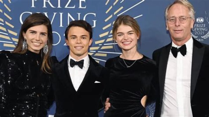 Seychelle de Vries Age, Wiki, Height (George Russell Girlfriend) Family Bio