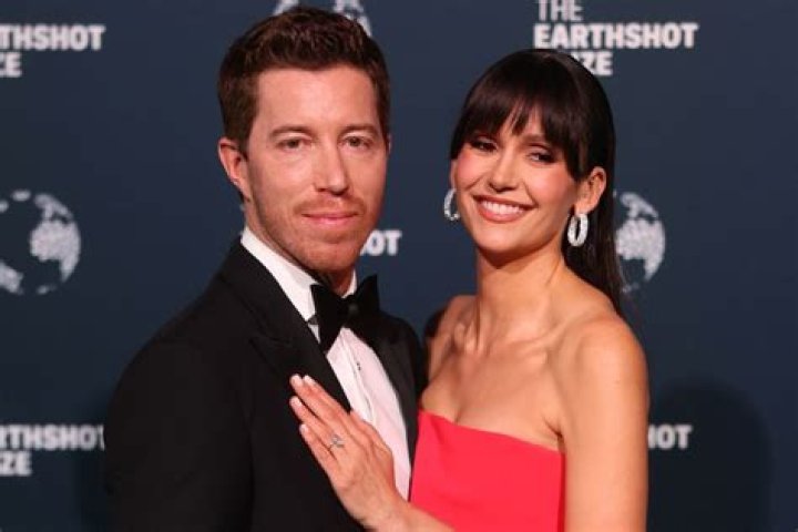 Is Shaun White married to Nina Dobrev?