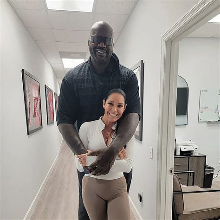 Shaunie O’Neal Will Drive Shaquille O’Neal Wild With This Video Where She Is Wearing A Tight Black Dress That Hugs Her Killer Curves