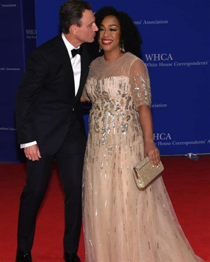 Shonda Rhimes Height, Weight, Net Worth, Age, Birthday, Wikipedia, Who, Nationality, Biography