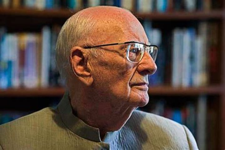 Sir Arthur Charles Clarke Biography