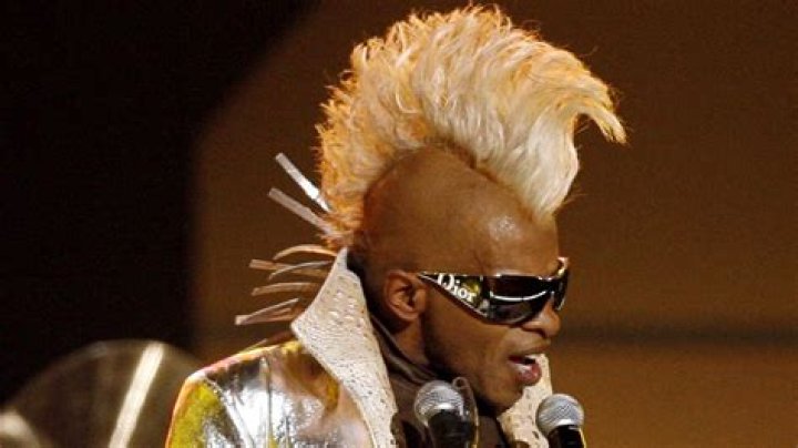 Sly Stone: dating, net worth, tattoos, smoking & body facts