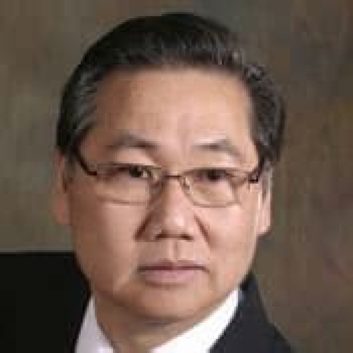 Dr. Sompop Srisuwananukorn, MD – East Chicago, IN