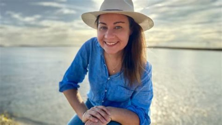 Dr. Sonia Henry, MD – Manhasset, NY