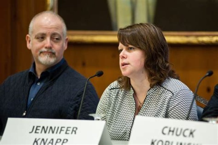 Sophie Knapp Height, Weight, Net Worth, Age, Birthday, Wikipedia, Who, Nationality, Biography