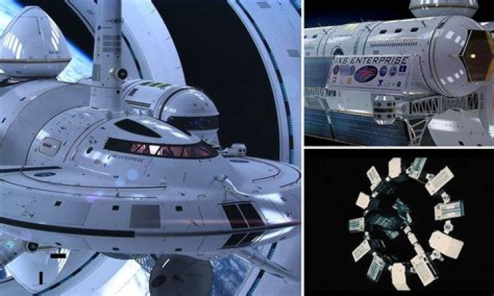 17 Amazing Bodies of Star Trek Stars