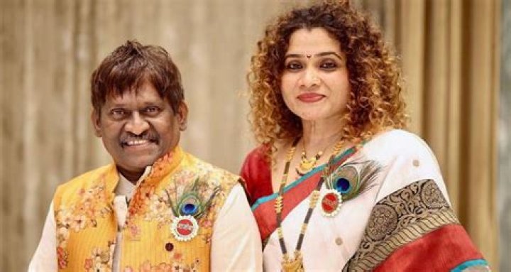 Steve Little Bio, Wiki, Age, Height, Family, Wife, Child, Net Worth, The Office, Movies and TV Shows