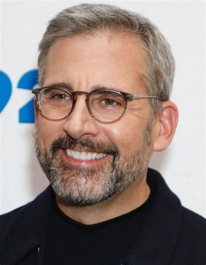 Steve Carell Biography - Facts, Childhood, Family Life & Achievements
