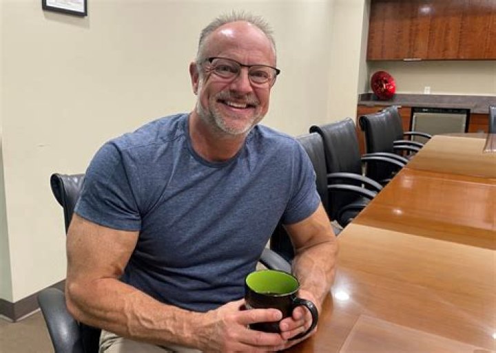Dr. Steven Mills, MD – Santa Barbara, CA