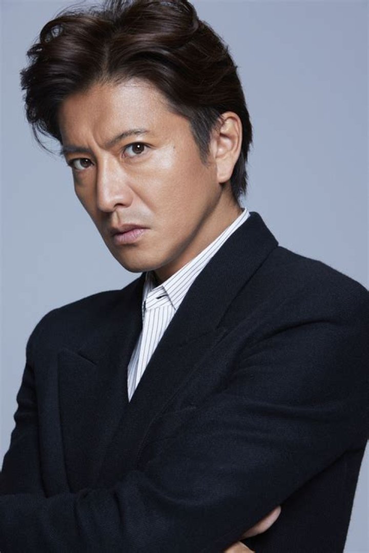 Takuya Kimura Biography - Facts, Childhood, Family Life & Achievements