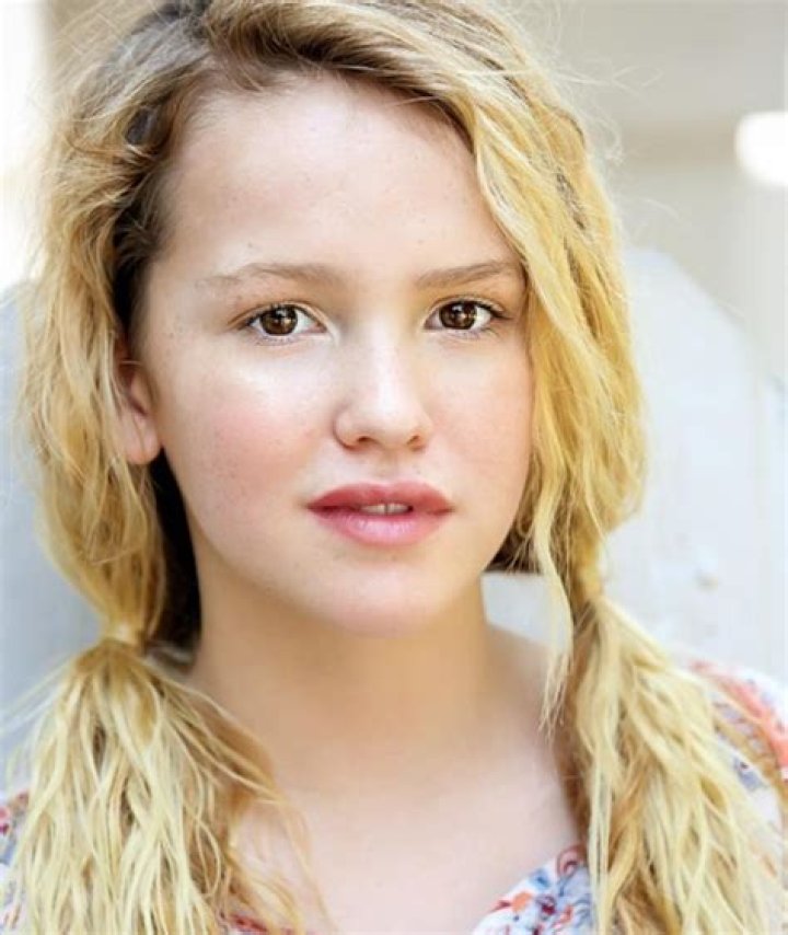 Talitha Eliana Bateman Wiki, Boyfriend, Parents, Age, Height & Net worth