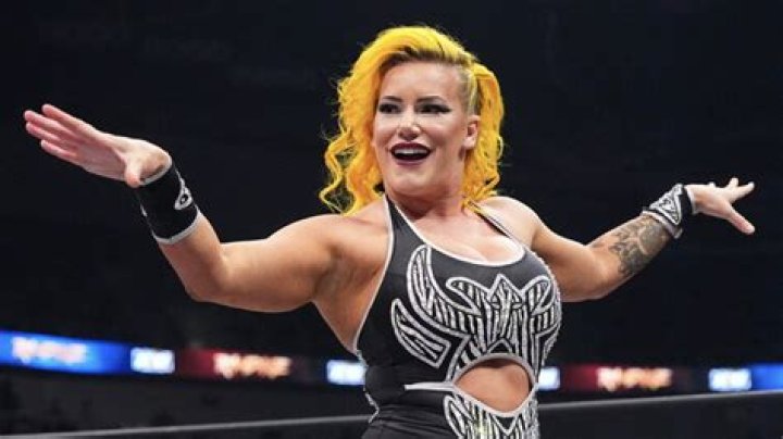 Taya Valkyrie Biography - Facts, Childhood, Family Life & Achievements