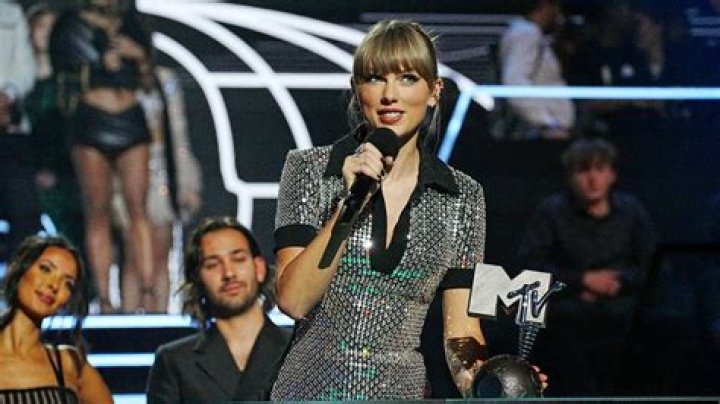 Taylor Swift Cancels All Of Her 2020 Tour Dates, Promises Fans The Shows Will Happen Next Year