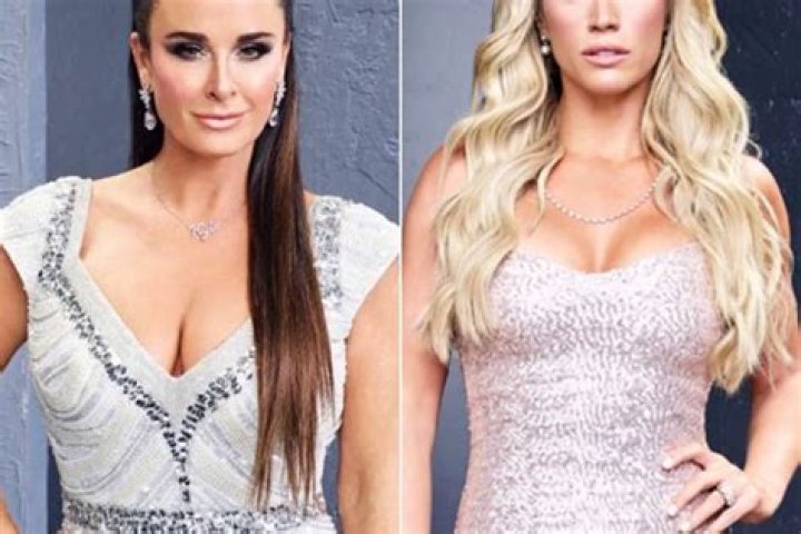 Teddi Mellencamp Reveals The Amazing Present Her Dear Friend Kyle Richards Got For Her Unborn Baby!