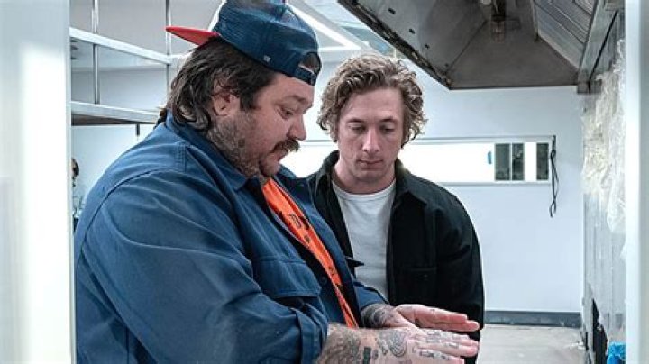 ‘The Bear’ co-star disagrees with Jeremy Allen White about Marvel movies as MCU beef breaks out of the kitchen
