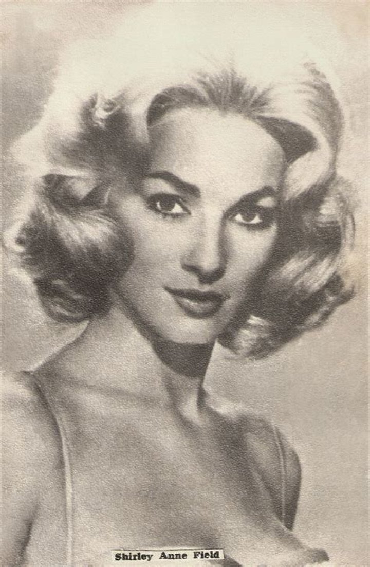 The Entertainer And Actress, Shirley Anne Field, Died At 87