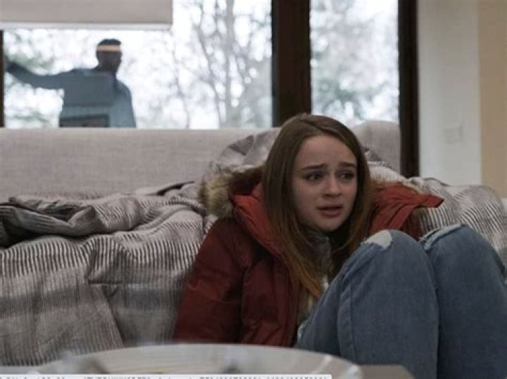 ‘The Lie’ With Joey King, Peter Sarsgaard, And Mireille Enos Is Better Than You Think, Spoilers