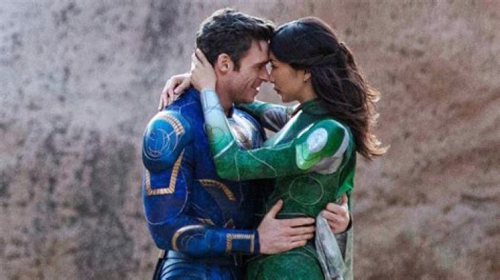 Thor: Ragnarok Features The MCU’s First Nude Scene (Kind Of)