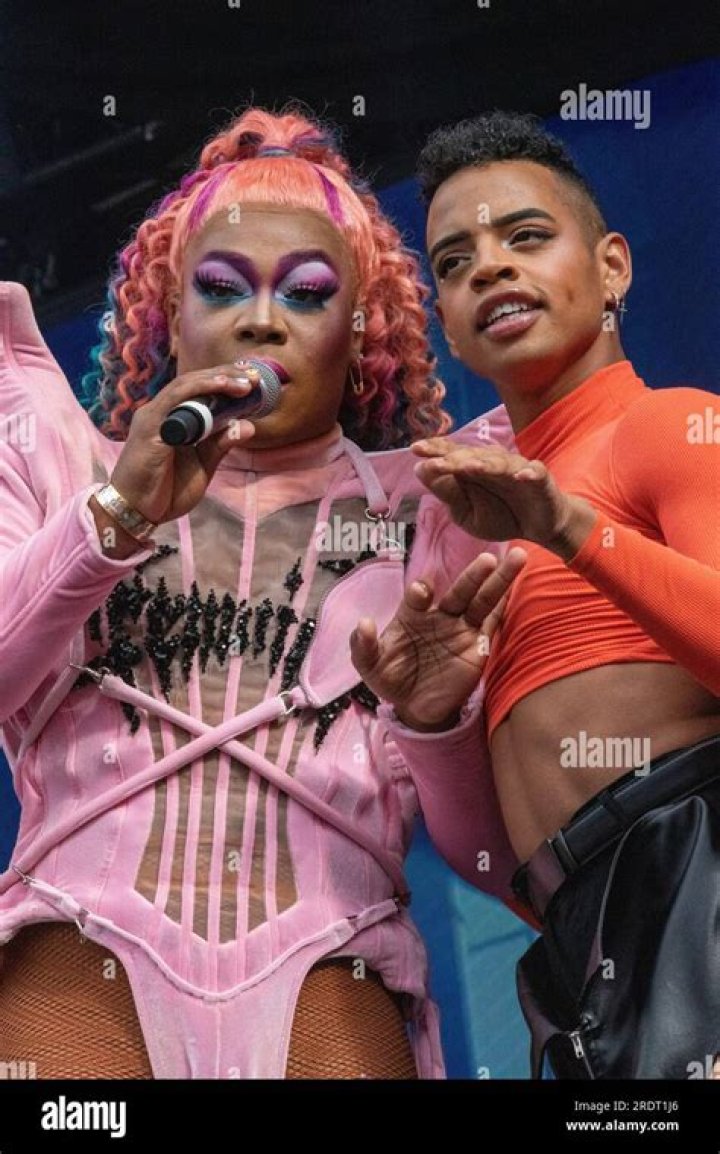 Is Todrick Hall a Femuline?