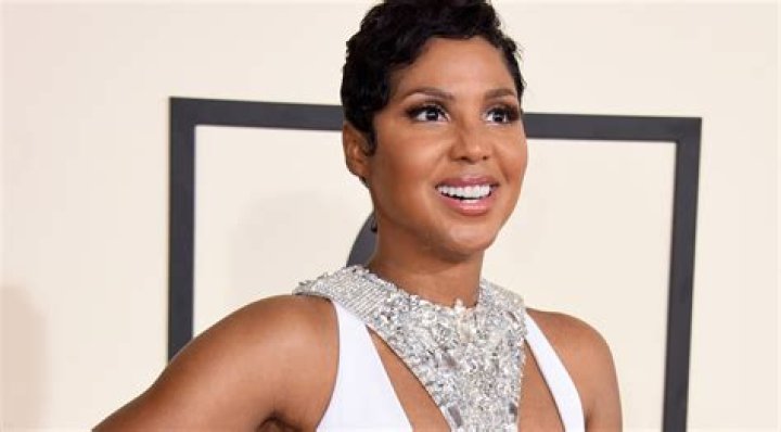 Toni Braxton ‘Bakes’ With Kris Jenner — Fans Swarm To Comments To Warn Her Of The Kardashian Kurse!