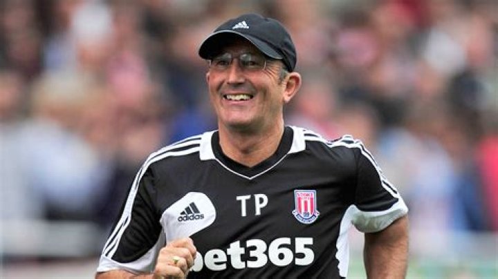 Tony Pulis Biography - Facts, Childhood, Family Life & Achievements
