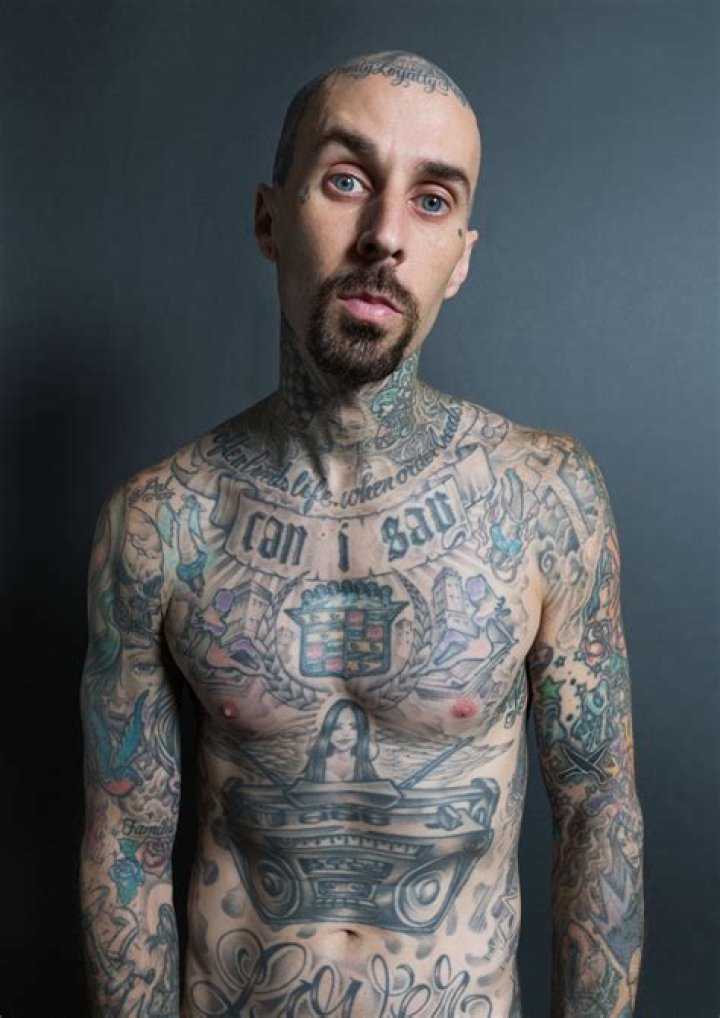 Travis Barker Biography - Facts, Childhood, Family Life & Achievements