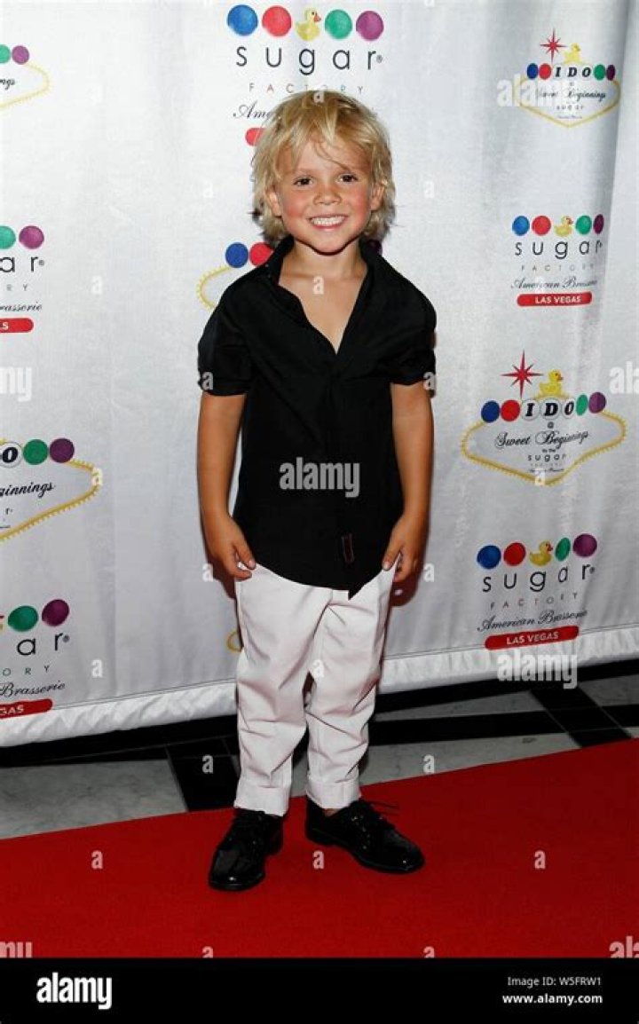 Tydus Talbott (Youtuber) Age, Net Worth, Mom, Height & More