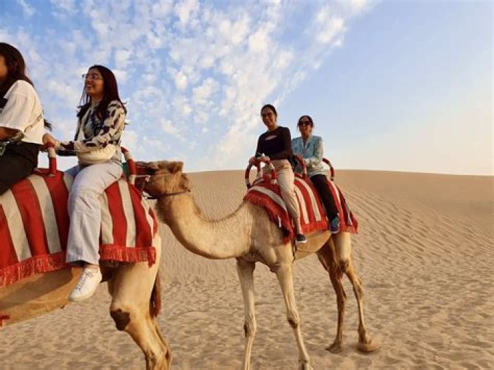 
Uche Jombo Mocks Chioma Akpotha As She Freaks Out On Safari Ride In Dubai 