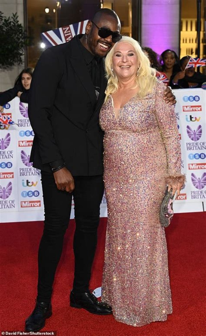 Vanessa Feltz Age, Net Worth, Weight Loss, Instagram, Husband, Children