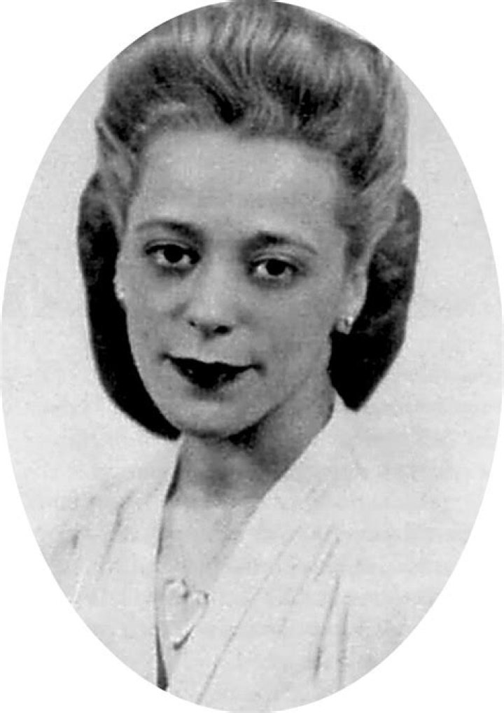 Viola Desmond Biography - Facts, Childhood, Family Life of Canadian Civil Rights Activist