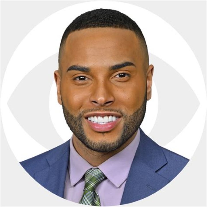 What did Elijah Price do? – Celebrity