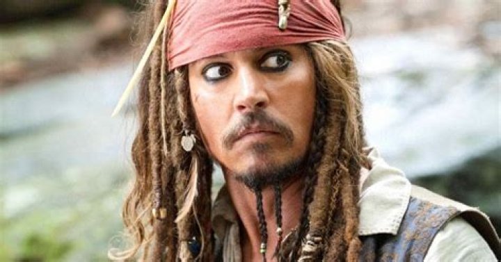 What does Jack Sparrow have in his hair? – Celebrity