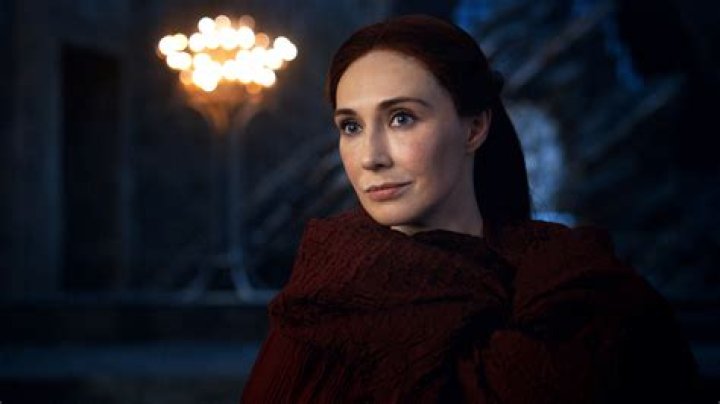 Where is Melisandre in ‘Game of Thrones’ from? Why did Melisandre transform into an old woman? How did Melisandre die?