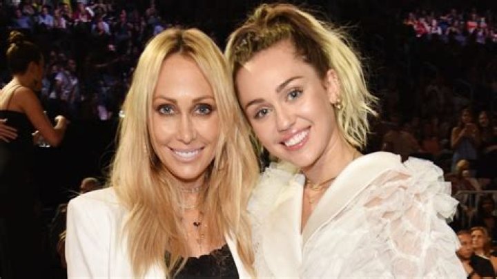 Who did Miley Cyrus’ mom, Tish Cyrus, marry? The relationship timeline and her divorce from Billy Ray Cyrus, explained