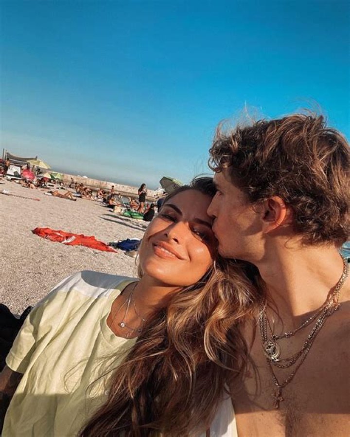 
Who Is Brenda Patea? German Model Is Mother Of Alexander Zverev’s Daughter 