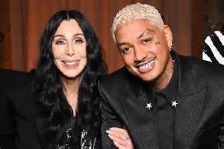 Who is Cher’s ex-husband, Sonny Bono, and why divorce?