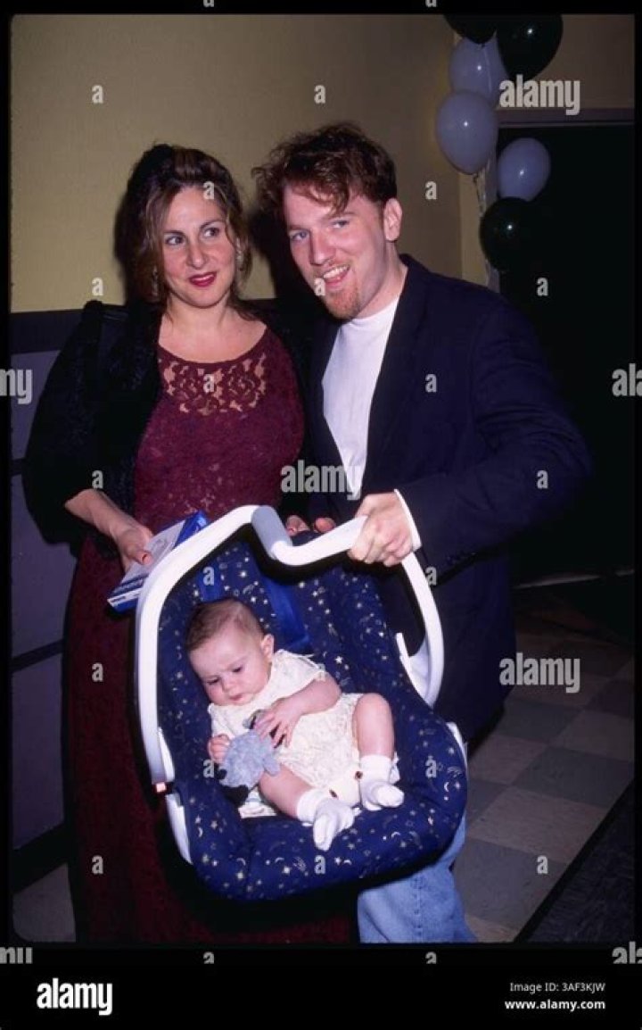 Who is Dan Finnerty wife Kathy Najimy?
