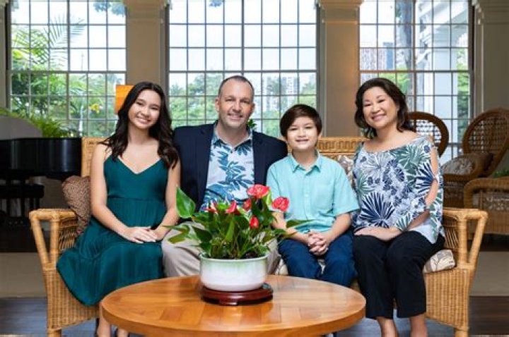 Who is Jaime Ushiroda, wife of Josh Green (governor)?