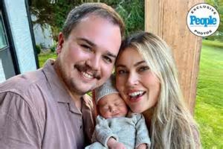 Who is John Prine’s Wife? Rachel Peer Wiki, Age, Children, Family, Net Worth and Songs
