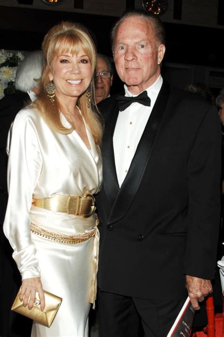 Who is Kathie Lee Gifford husband Frank Gifford?
