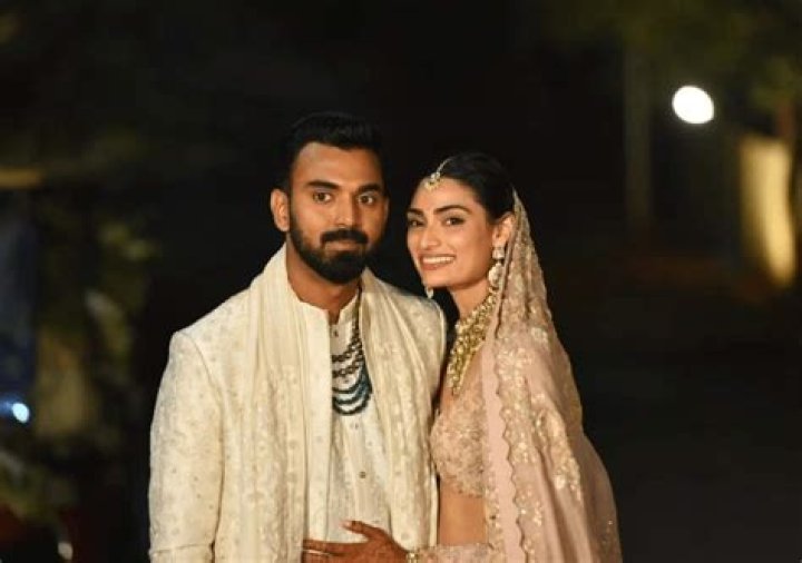 Who is KL Rahul wife Athiya Shetty?