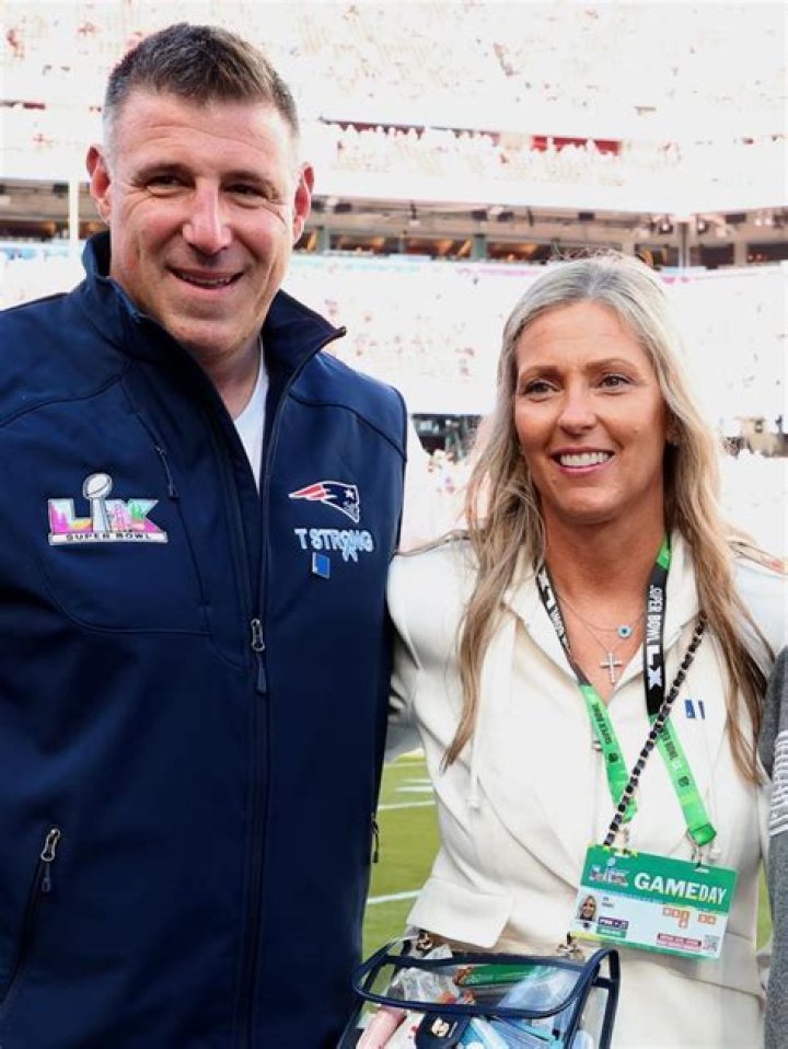Who Is Mike Nussbaum’s Wife Julie Brudlos?